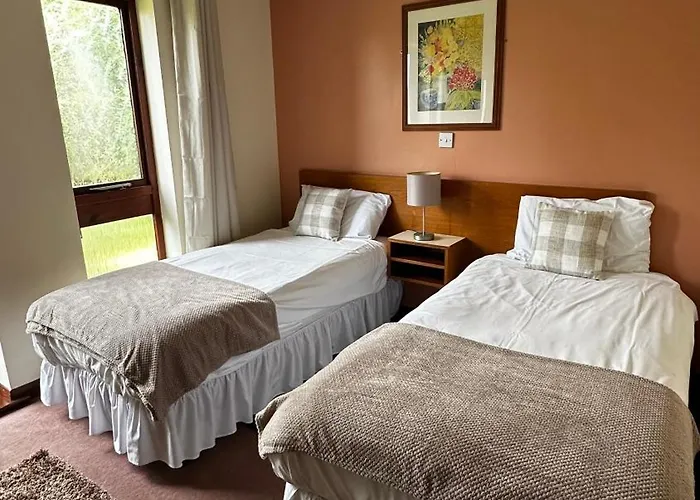 Farmhouse Inn